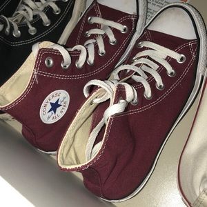 Burgundy high top converse